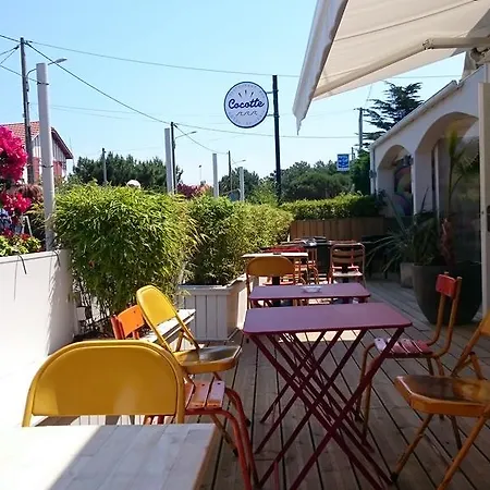 Le Caillebotis Hotel